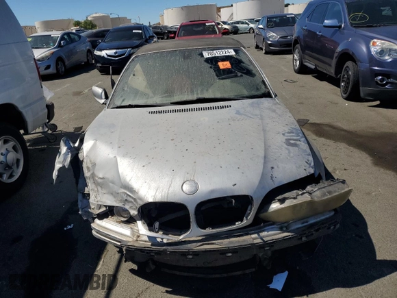 2004 BMW 3 Series 325Ci with VIN WBABW33484PG98491, listed as a Copart auction lot 70512224 with Not Provided miles and Salvage Title. Bid and sale history available at carsss.com. Image 5.
