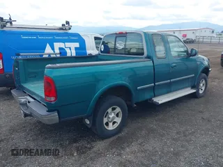 1997 Ford F-150 XL с VIN 1FTDX18W6VKD30779, выставлен на аукционе IAAI как лот 42581834 с пробегом 228 598 миль миль и . История ставок и продаж доступна на DreamBid. Изображение 4.