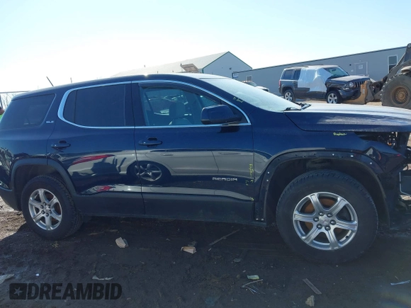 2017 GMC Acadia SLE with VIN 1GKKNRLA7HZ256926, listed as a IAAI auction lot 41758877 with 137,607 mi miles. Bid and sale history available at carsss.com. Image 14.
