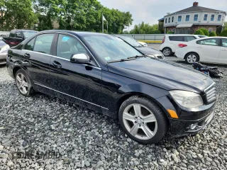 2009 Mercedes-Benz C 300 Sport с VIN WDDGF81X29R055670, выставлен на аукционе Copart как лот 63527735 с пробегом Не указан миль и Чистый • Clean title. История ставок и продаж доступна на DreamBid. Изображение 4.