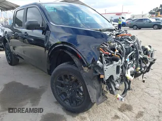 2022 Ford Maverick XL z VIN 3FTTW8E33NRA16956, wystawiony jako IAAI lot #41511368 z przebiegiem Nie podano mil oraz . Historia ofert i sprzedaży dostępna na DreamBid. Obrazek 1.