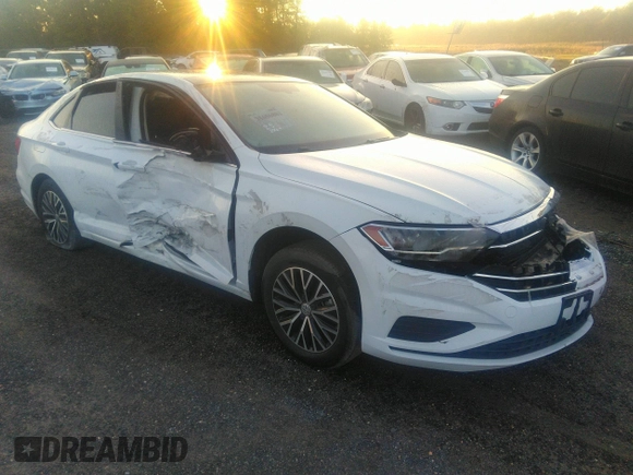 2021 Volkswagen Jetta S z VIN 3VWC57BU1MM017025, wystawiony jako IAAI lot #31656882 z przebiegiem 20 664 mil mil oraz . Historia ofert i sprzedaży dostępna na DreamBid. Obrazek 1.