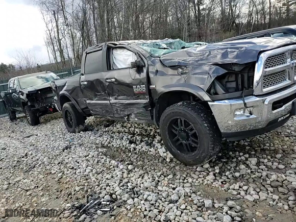 2018 Ram 2500 Laramie with VIN 3C6UR5FJXJG192410, listed as a Copart auction lot 80048264 with 0 mi miles and Salvage Title. Bid and sale history available at carsss.com. Image 11.