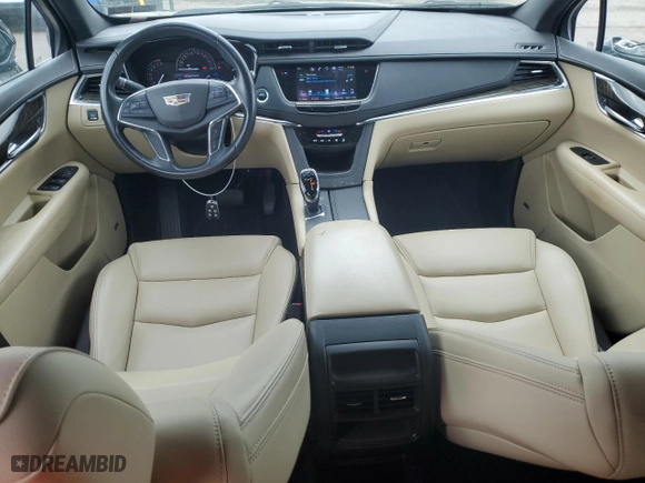 2017 Cadillac XT5 FWD with VIN 1GYKNARS5HZ118910, listed as a Copart auction lot 51138465 with 43,633 mi miles and Salvage Title. Bid and sale history available at carsss.com. Image 8.