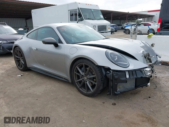 2024 Porsche 911 Carrera with VIN WP0AA2A95RS207849, listed as a IAAI auction lot 41670822 with 6,255 mi miles. Bid and sale history available at carsss.com. Image 1.