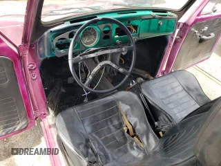 1971 Volkswagen Beetle with VIN 1112101750, listed as a Copart auction lot 54676293 with 850,328 mi miles and Salvage Title. Bid and sale history available at DreamBid. Image 8.
