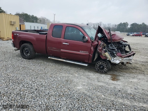 2013 GMC Sierra 1500 SLE with VIN 1GTR2VE76DZ197097, listed as a Copart auction lot 44181475 with 211,949 mi miles and Non Repairable. Bid and sale history available at carsss.com. Image 4.