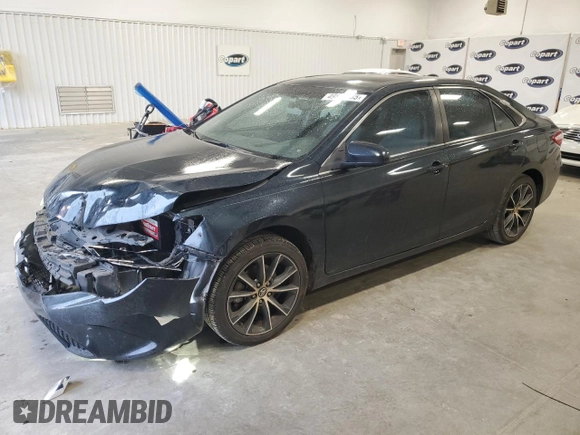 2016 Toyota Camry XSE with VIN 4T1BK1FK7GU031102, listed as a Copart auction lot 49812435 with 206,009 mi miles and Salvage Title. Bid and sale history available at carsss.com. Image 1.