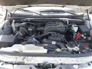 2010 Mercury Mountaineer z VIN 4M2EN3HE9AUJ06976, wystawiony jako IAAI lot #42047883 z przebiegiem 206 294 mil mil oraz . Historia ofert i sprzedaży dostępna na DreamBid. Obrazek 10.