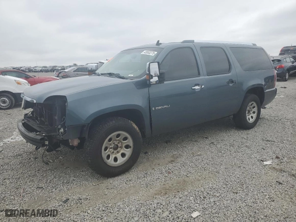 2008 GMC Yukon XL Denali with VIN 1GKFK66858J132590, listed as a Copart auction lot 45553275 with 0 mi miles and Salvage Title. Bid and sale history available at carsss.com. Image 1.
