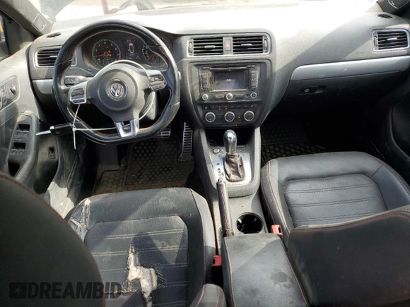 2014 Volkswagen Jetta GLI Edition 30 with VIN 3VW4S7AJ6EM211054, listed as a Copart auction lot 62810235 with 151,382 mi miles and Salvage title. Bid and sale history available at DreamBid. Image 8.