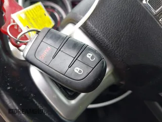 2012 Dodge Journey SXT with VIN 3C4PDCBB6CT392170, listed as a IAAI auction lot 42378262 with 120,640 mi miles and . Bid and sale history available at DreamBid. Image 11.