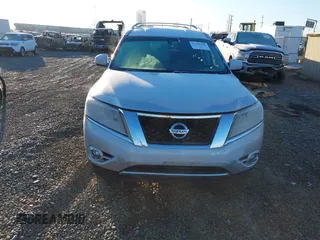 2014 Nissan Pathfinder Platinum with VIN 5N1AR2MM9EC676855, listed as a IAAI auction lot 41450200 with 142,322 mi miles and . Bid and sale history available at DreamBid. Image 12.
