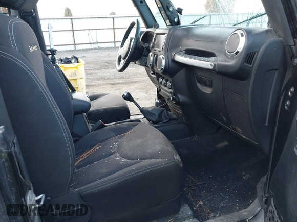 2014 Jeep Wrangler Sahara with VIN 1C4AJWBG5EL247812, listed as a IAAI auction lot 40909884 with 106,475 mi miles and . Bid and sale history available at DreamBid. Image 5.