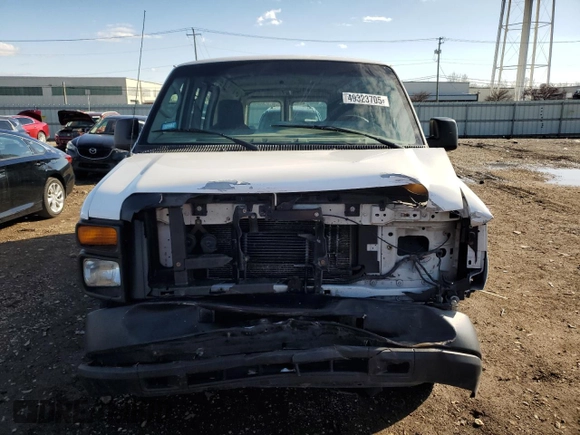 2009 Ford Econoline Cargo Commercial with VIN 1FTNE14W39DA74322, listed as a Copart auction lot 49323705 with 300,811 mi miles and Salvage Title. Bid and sale history available at DreamBid. Image 5.
