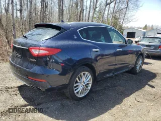 2019 Maserati Levante GranLusso z VIN ZN661XUL3KX316909, wystawiony jako Copart lot #54320185 z przebiegiem 110 882 mil mil oraz Tytuł czysty. Historia ofert i sprzedaży dostępna na DreamBid. Obrazek 3.
