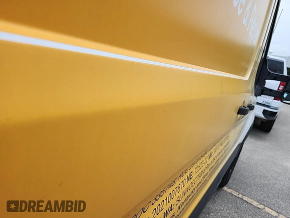 2023 Ford Transit Cargo с VIN 1FTBR1X81PKB13549, выставлен на аукционе IAAI как лот 42556081 с пробегом 68 225 миль миль и . История ставок и продаж доступна на DreamBid. Изображение 3.