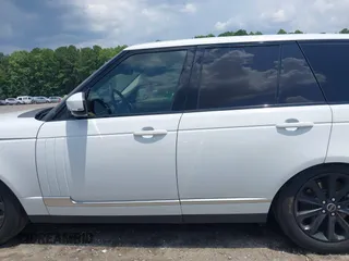 2017 Land Rover Range Rover HSE z VIN SALGS2FV8HA356315, wystawiony jako IAAI lot #42587516 z przebiegiem 94 639 mil mil oraz . Historia ofert i sprzedaży dostępna na DreamBid. Obrazek 14.