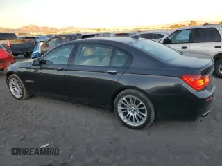 2012 BMW 7 Series 750Li with VIN WBAKB8C59CC964363, listed as a Copart auction lot 89381095 with 103,010 mi miles and Salvage Title. Bid and sale history available at carsss.com. Image 2.