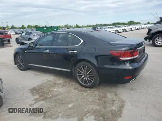 2013 Lexus LS 460 z VIN JTHCL5EF0D5019587, wystawiony jako Copart lot #56037955 z przebiegiem 139 382 mil mil oraz Szkoda całkowita • Salvage title. Historia ofert i sprzedaży dostępna na DreamBid. Obrazek 2.