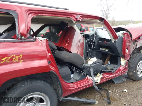 2015 Jeep Patriot Sport with VIN 1C4NJRBB9FD347222, listed as a IAAI auction lot 41932812 with 183,500 mi miles and . Bid and sale history available at carsss.com. Image 14.