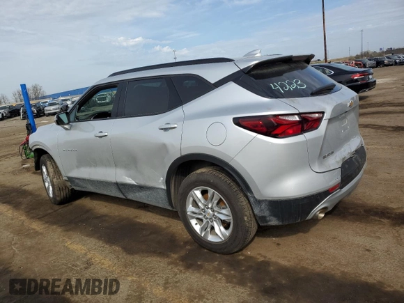 2021 Chevrolet Blazer LT z VIN 3GNKBCRS1MS564223, wystawiony jako Copart lot #53252065 z przebiegiem 53 387 mil mil oraz Nie do naprawy • Non repairable. Historia ofert i sprzedaży dostępna na DreamBid. Obrazek 2.