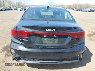 2022 Kia Forte LXS z VIN 3KPF24AD6NE474949, wystawiony jako IAAI lot #42091578 z przebiegiem 26 064 mil mil oraz . Historia ofert i sprzedaży dostępna na DreamBid. Obrazek 16.