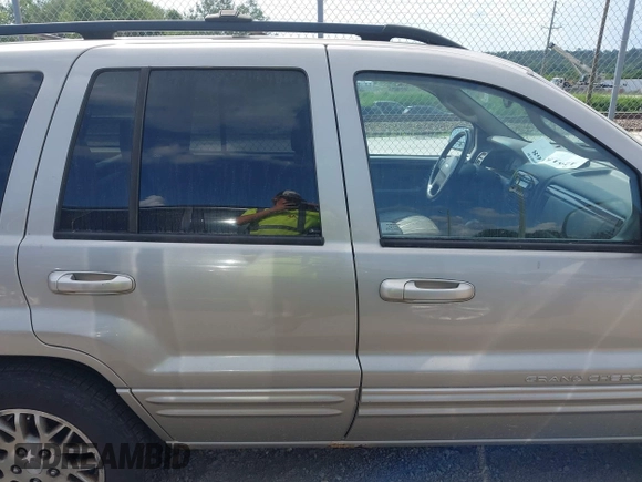 2004 Jeep Grand Cherokee Limited with VIN 1J8GW58N04C227468, listed as a IAAI auction lot 42615168 with 163,472 mi miles and . Bid and sale history available at DreamBid. Image 13.