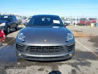 2015 Porsche Macan S with VIN WP1AB2A57FLB55185, listed as a IAAI auction lot 42259316 with 116,018 mi miles and . Bid and sale history available at DreamBid. Image 12.