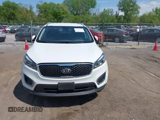 2016 Kia Sorento LX with VIN 5XYPGDA53GG183202, listed as a IAAI auction lot 42212026 with 135,482 mi miles and . Bid and sale history available at carsss.com. Image 12.