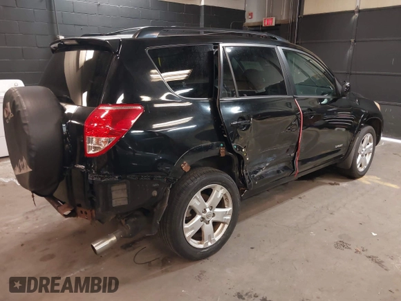 2007 Toyota RAV4 Sport with VIN JTMBK32V276014731, listed as a IAAI auction lot 42018864 with 239,660 mi miles. Bid and sale history available at carsss.com. Image 4.