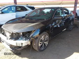 2016 Honda Civic EX-L with VIN 19XFC1F76GE211376, listed as a IAAI auction lot 42229205 with 79,188 mi miles and . Bid and sale history available at DreamBid. Image 2.