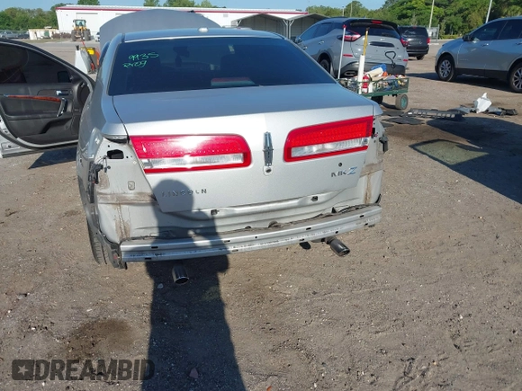 2010 Lincoln MKZ with VIN 3LNHL2GC9AR753657, listed as a IAAI auction lot 42055832 with 154,308 mi miles. Bid and sale history available at carsss.com. Image 6.