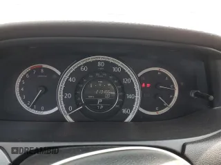 2014 Honda Accord LX z VIN 1HGCR2F30EA132937, wystawiony jako Copart lot #55980965 z przebiegiem 213 166 mil mil oraz Szkoda całkowita • Salvage title. Historia ofert i sprzedaży dostępna na DreamBid. Obrazek 9.