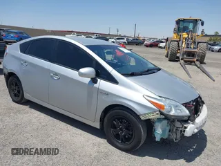 2015 Toyota Prius Four with VIN JTDKN3DUXF1935201, listed as a IAAI auction lot 42591966 with 213,601 mi miles and . Bid and sale history available at DreamBid. Image 1.