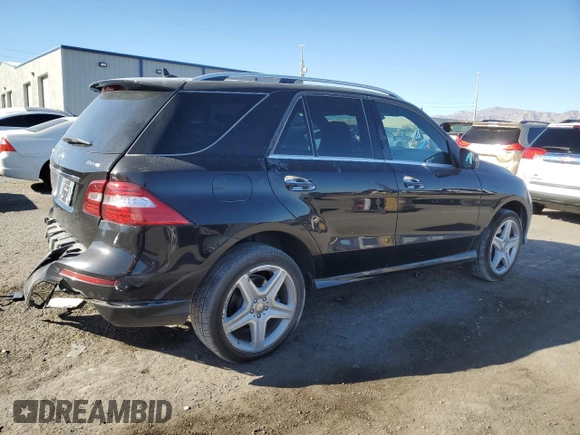 2015 Mercedes-Benz M 400 with VIN 4JGDA5GB2FA486716, listed as a Copart auction lot 88552985 with 18,254 mi miles and Salvage Title. Bid and sale history available at DreamBid. Image 3.