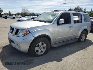 2006 Nissan Pathfinder SE z VIN 5N1AR18U56C619235, wystawiony jako Copart lot #50571115 z przebiegiem 288 803 mil mil oraz Szkoda całkowita • Salvage title. Historia ofert i sprzedaży dostępna na DreamBid. Obrazek 1.