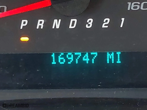 2008 GMC Savana Cargo Van with VIN 1GTGG25C481233460, listed as a IAAI auction lot 39630591 with 169,747 mi miles. Bid and sale history available at carsss.com. Image 7.