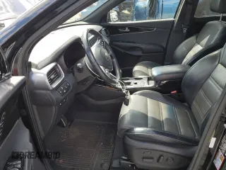 2019 Kia Sorento SX V6 with VIN 5XYPKDA51KG522319, listed as a Copart auction lot 53729355 with 61,364 mi miles and Salvage Title. Bid and sale history available at carsss.com. Image 7.