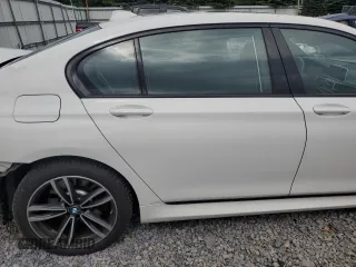 2021 BMW 7 Series 750i xDrive with VIN WBA7U2C04MCF73546, listed as a Copart auction lot 62587275 with 34,396 mi miles and Salvage title. Bid and sale history available at DreamBid. Image 10.