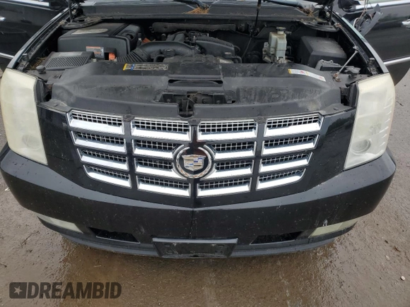2009 Cadillac Escalade z VIN 1GYFK43589R217320, wystawiony jako Copart lot #57763045 z przebiegiem 185 818 mil mil oraz Szkoda całkowita • Salvage title. Historia ofert i sprzedaży dostępna na DreamBid. Obrazek 12.
