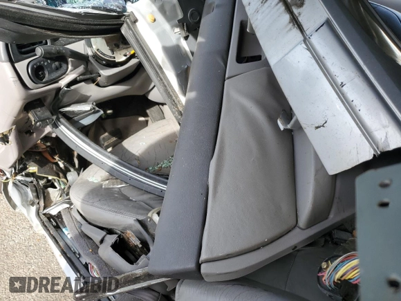 2002 Mercury Sable LS Premium with VIN 1MEHM59S12G607493, listed as a Copart auction lot 78230594 with 127,913 mi miles and Salvage Title. Bid and sale history available at DreamBid. Image 8.