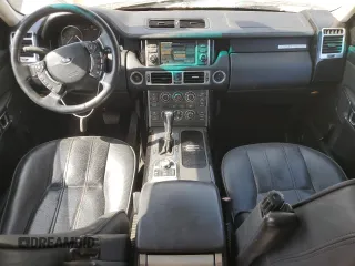 2011 Land Rover Range Rover HSE Lux z VIN SALMF1D42BA330151, wystawiony jako Copart lot #49777015 z przebiegiem 117 470 mil mil oraz Czysty tytuł • Clean title. Historia ofert i sprzedaży dostępna na DreamBid. Obrazek 8.