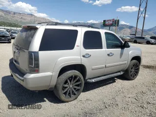 2008 Chevrolet Tahoe 3LT z VIN 1GNFK130X8R238460, wystawiony jako Copart lot #56520685 z przebiegiem 244 142 mil mil oraz Szkoda całkowita • Salvage title. Historia ofert i sprzedaży dostępna na DreamBid. Obrazek 3.