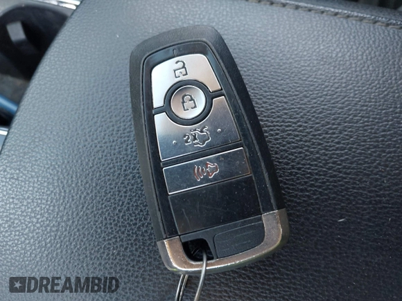 2017 Ford Fusion SE with VIN 3FA6P0H74HR193925, listed as a IAAI auction lot 42490505 with 82,624 mi miles and . Bid and sale history available at DreamBid. Image 11.