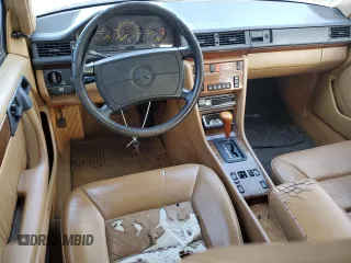 1991 Mercedes-Benz 300 300E with VIN WDBEA30D2MB339701, listed as a Copart auction lot 80088704 with 207,505 mi miles and Salvage Title. Bid and sale history available at carsss.com. Image 8.