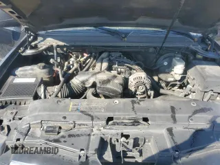 2007 Chevrolet Suburban LTZ with VIN 3GNFK16Y97G308434, listed as a Copart auction lot 77672724 with 295,937 mi miles and Salvage Title. Bid and sale history available at DreamBid. Image 12.