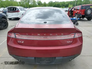 2014 Lincoln MKZ z VIN 3LN6L2JKXER833675, wystawiony jako Copart lot #53023885 z przebiegiem 105 843 mil mil oraz Szkody całkowita. Historia ofert i sprzedaży dostępna na DreamBid. Obrazek 6.