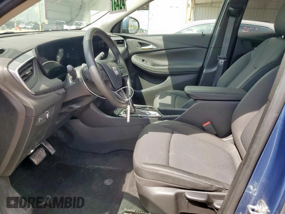 2024 Buick Encore GX Preferred с VIN KL4AMBS25RB121329, выставлен на аукционе Copart как лот 62384635 с пробегом 12 671 миль миль и Чистый • Clean title. История ставок и продаж доступна на DreamBid. Изображение 7.
