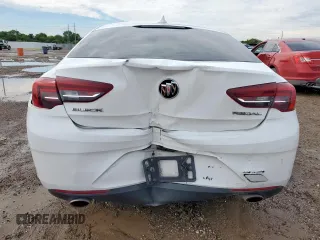 2018 Buick Regal Essence with VIN W04GP6SX4J1127816, listed as a Copart auction lot 58793905 with 86,501 mi miles and Salvage title. Bid and sale history available at DreamBid. Image 6.